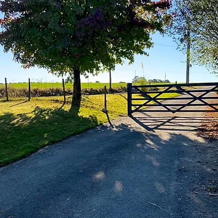 Welcoming And Peaceful Fougerolles-du-Plessis